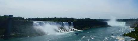 Ein Bild, das Wasserfall, Natur, Himmel, drau�en enth�lt.

Automatisch generierte Beschreibung