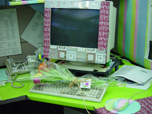 Desk-wrapping