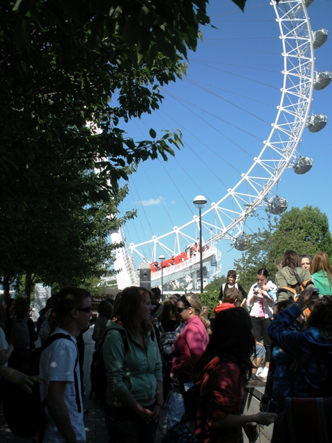 lONDONEYE