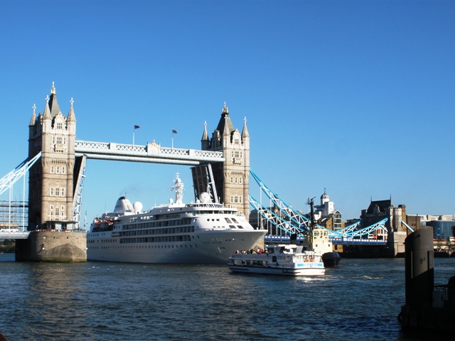 Tower Bridge 2