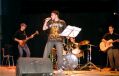 �ngel al bajo, Guerre a la voz, Fran a la bater�a y Guille a la guitarra ac�stica. En el concierto del 24 de Mayo