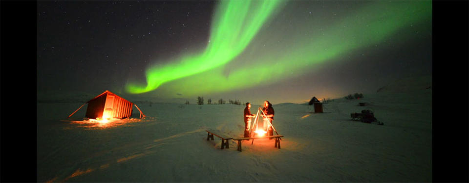 APOD_Aurora_Sweden_CampFire_140303_bae17150-a31e-11e3-b38d-2f983a26a911_lights.jpg