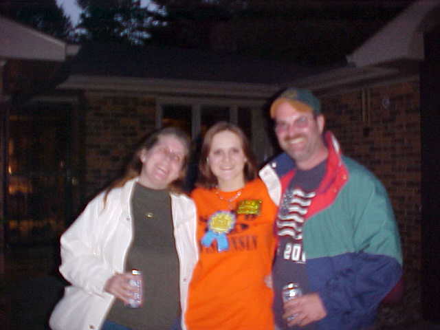 Cyn and Oakie George aren't family, but their close enough to me!&nbsp; *hugs*