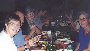as-dinner1.jpg (14838 bytes)