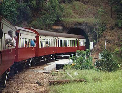 kurand4.jpg (32093 bytes)