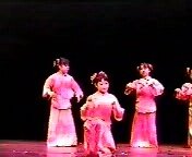fan

dance2