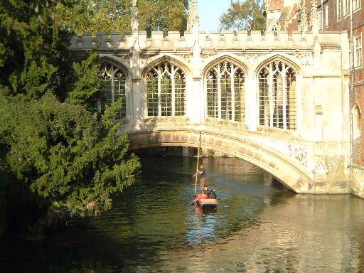 �d�e�W���Į�
Bridge of Sighs at St. John's College