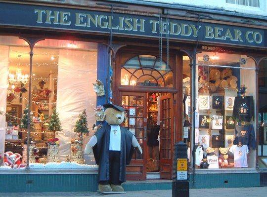 ���}�����q 
The English Teddy Bear Company