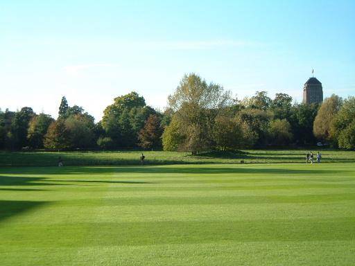 ����ǰ|��| 
The backyard of King's College