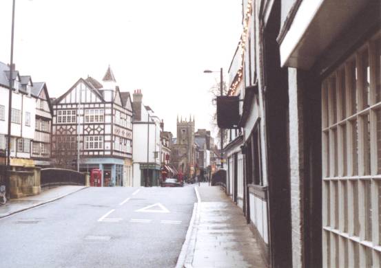 �d������D
Street in Cambridge