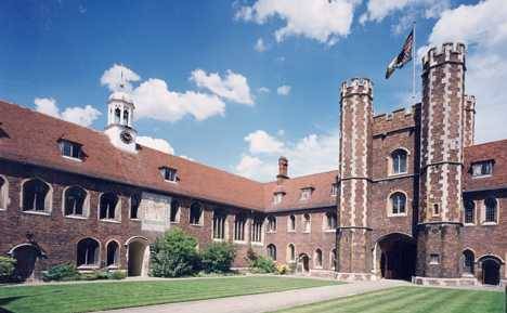 �ӦZ�ǰ| 
Queen's College