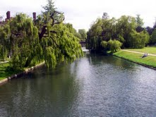 �d �e
River Cam