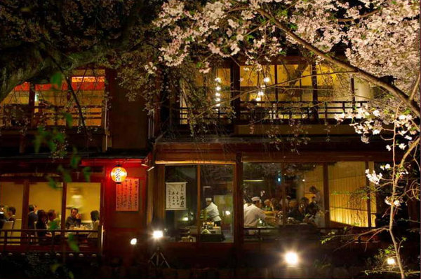 Scenery of Tokyo 
�饻�ʳ���������   