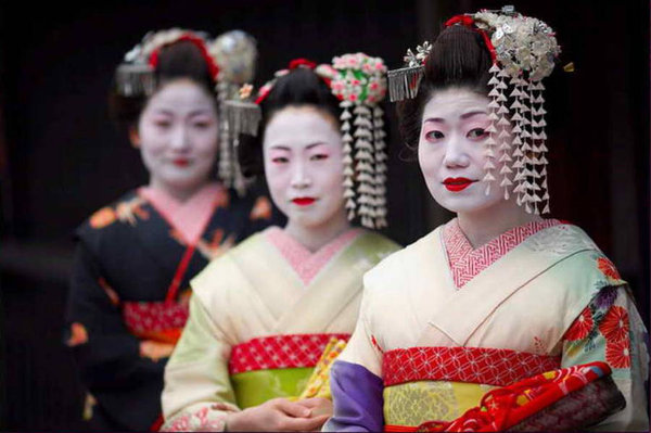 Scenery of Tokyo 
�饻�ʳ���������   