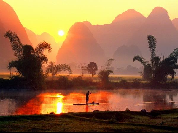 �s�����
Scenery of GuangXi 