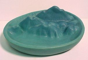 Large Pikes Peak novelty ashtray