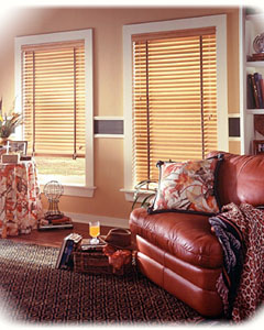 Ejemplo de persiana de madera "wood blind"