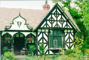 The right-front view of the tudor house