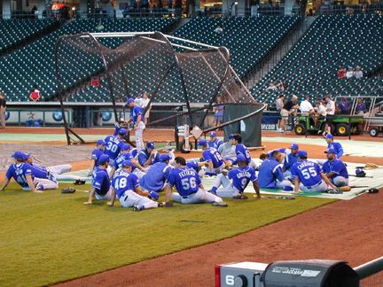 pregame stretching