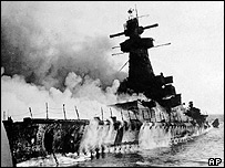 www.evidenceincamera.co.uk,Acorazado Graf Spee,Rio de la Plata,Argentina,Historia,Uruguay,barcos ,pecios sumergidos,World War,Naval Combat,Primera Guerra Mundial,buques,navios,batallas,Battle,Falklands,German,Army,Warships,Graf Maximilian von Spee,Geoff Hunt,Admiral Horace Nelson,Tragalgar,Agamemnon,&ccedil;a Ira,Diario Accion de General Rodriguez, politica, actualidad, noticias e informacion, personalidades e instituciones, policiales, galerias de fotos; historia de General Rodriguez, sus origenes, edificios, estancias, habitos y costumbres, anecdotas, comercios e industrias, los fundadores, antiguas instituciones, fotos e imagenes; suplementos especiales: la crisis politica, economica y social de la Argentina, los acontecimientos de Diciembre de 2001, articulos y entrevistas; Emigracion: toda la informacion destinada a aquellos que desean emigrar, radicarse o estudiar en el exterior, visas, pasaportes, consejos, guias, informacion util, links; Trueque: novedades e informacion, links, estructura del trueque; el casamiento de Maxima Zorreguieta y el principe Guillermo Alejandro de Holanda; Guerra de Afganistan: galeria de imagenes e informacion sobre la primera guerra del siglo XXI; la guerra de Irak, Bagdad, Georges W. Bush, Saddam Husseim, el atentado a las torres Gemelas de Nueva York, las twin towers, el 11-s, y descripcion del hecho que conmovio al mundo; los ultimos dias de Pompeya, Herculano; un argentino en el Titanic, galerias de fotos; Nefertiti, reina de Egipto; Luz Sosa de Godoy Cruz; el Graf Zeppelin, el Hindenburg y dirigibles; las islas Malvinas y la corte de Luis XV, Madame Du Barry, Pompadour, Luis XVI, Maria Antonieta, la Revolucion Francesa; Empleo: consultoras, clasificados, agencias de empleo, consejos e informacion util, curriculum vitae, como confeccionarlos, noticias de actualidad; Los numeros de la crisis: Las consecuencias de la crisis politica, economica y social; estadisticas, pobreza, desnutricion, salud y asistencia; noticias regionales y provinciales, columnas y editoriales; informacion para negocios: pymes, links, empresas y negocios; Agenda Cultural con toda la informacion de cursos, universidades, talleres, escuelas y oportunidades, exposiciones de arte de la region; buscadores en Internet, Enlaces: links a los mejores sitios de educacion, cultura, arte, biografias, politica, interes general, web, Links del Diario Accion: RMS Titanic, su historia, su tragico viaje inaugural; historias, testimonios, documentos y articulos sobre el naufragio; links y sitios sobre el tema; la pelicula de Cameron, fotos e imagenes; suplementos especiales, Historia Argentina y de General Rodriguez, la llegada de la democracia en General Rodriguez, la asuncion de Juan Lumbreras como intendente en 1983, galeria de imagenes, sus palabras y los actos, su gabinete, festejos de la comunidad. Fundacion del pueblo de General Rodriguez, sus instituciones y personalidades relevantes, arquitectura y edificios, comercios e industrias, sus comienzos, estancias, inmigraciones italianas, espa&ntilde;olas, vascas e irlandesas, anecdotas y efemerides, sus hombres ilustres, el Hospital Vicente Lopez y Planes, su fundacion por las Damas de Beneficencia, el hundimiento del crucero General Belgrano, testimonios de ex combatientes y tripulantes, su comandante Hector Elias Bonzo, fotos e imagenes, recuerdos y homenajes, historia de la familia Bonzo de General Rodriguez, entrevistas y articulos periodisticos. La guerra de Malvinas en el Atlantico Sur, el conflicto belico con Gran Breta&ntilde;a de 1982, politicos relevantes, Benjamin Paez y Trueba, fotos antiguas de familias fundadoras, galerias de imagenes de pobladores, recorrida virtual por el antiguo General Rodriguez, el paso de la Infanta en 1910, historia de La Serenisima, la familia Mastellone, La Choza, Bernardo de Irigoyen, peronismo y radicalismo y muchisimo mas,Diario Accion de General Rodriguez, politica, actualidad, noticias e informacion, personalidades e instituciones, policiales, galerias de fotos; historia de General Rodriguez, sus origenes, edificios, estancias, habitos y costumbres, anecdotas, comercios e industrias, los fundadores, antiguas instituciones, fotos e imagenes; suplementos especiales: la crisis politica, economica y social de la Argentina, los acontecimientos de Diciembre de 2001, articulos y entrevistas; Emigracion: toda la informacion destinada a aquellos que desean emigrar, radicarse o estudiar en el exterior, visas, pasaportes, consejos, guias, informacion util, links; Trueque: novedades e informacion, links, estructura del trueque; el casamiento de Maxima Zorreguieta y el principe Guillermo Alejandro de Holanda; Guerra de Afganistan: galeria de imagenes e informacion sobre la primera guerra del siglo XXI; la guerra de Irak, Bagdad, Georges W. Bush, Saddam Husseim, el atentado a las torres Gemelas de Nueva York, las twin towers, el 11-s, y descripcion del hecho que conmovio al mundo; Empleo: consultoras, clasificados, agencias de empleo, consejos e informacion util, curriculum vitae, como confeccionarlos, noticias de actualidad; 
Los numeros de la crisis: Las consecuencias de la crisis politica, economica y social; estadisticas, pobreza, desnutricion, salud y asistencia; noticias regionales y provinciales, columnas y editoriales; informacion para negocios: pymes, links, empresas y negocios; Agenda Cultural con toda la informacion de cursos, universidades, talleres, escuelas y oportunidades, exposiciones de arte de la region; buscadores en Internet, Enlaces: links a los mejores sitios de educacion, cultura, arte, biografias, politica, interes general, web, Links del Diario Accion: RMS Titanic, su historia, su tragico viaje inaugural; historias, testimonios, documentos y articulos sobre el naufragio; links y sitios sobre el tema; la pelicula de Cameron, fotos e imagenes; suplementos especiales, Historia Argentina y de General Rodriguez, la llegada de la democracia en General Rodriguez, la asuncion de Juan Lumbreras como intendente en 1983, galeria de imagenes, sus palabras y los actos, su gabinete, festejos de la comunidad. Fundacion del pueblo de General Rodriguez, sus instituciones y personalidades relevantes, arquitectura y edificios, comercios e industrias, sus comienzos, estancias, inmigraciones italianas, espa&ntilde;olas, vascas e irlandesas, anecdotas y efemerides, sus hombres ilustres, el Hospital Vicente Lopez y Planes, su fundacion por las Damas de Beneficencia, el hundimiento del crucero General Belgrano, testimonios de ex combatientes y tripulantes, su comandante Hector Elias Bonzo, fotos e imagenes, recuerdos y homenajes, historia de la familia Bonzo de General Rodriguez, entrevistas y articulos periodisticos. La guerra de Malvinas en el Atlantico Sur, el conflicto belico con Gran Breta&ntilde;a de 1982, politicos relevantes, Benjamin Paez y Trueba, fotos antiguas de familias fundadoras, galerias de imagenes de pobladores, recorrida virtual por el antiguo General Rodriguez, el paso de la Infanta en 1910, historia de La Serenisima, la familia Mastellone, La Choza, Bernardo de Irigoyen, peronismo y radicalismo y muchisimo mas