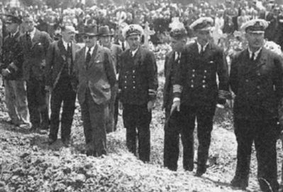 Diario Accion de General Rodriguez, politica, actualidad, noticias e informacion, personalidades e instituciones, policiales, galerias de fotos; historia de General Rodriguez, sus origenes, edificios, estancias, habitos y costumbres, anecdotas, comercios e industrias, los fundadores, antiguas instituciones, fotos e imagenes; suplementos especiales: la crisis politica, economica y social de la Argentina, los acontecimientos de Diciembre de 2001, articulos y entrevistas; Emigracion: toda la informacion destinada a aquellos que desean emigrar, radicarse o estudiar en el exterior, visas, pasaportes, consejos, guias, informacion util, links; Trueque: novedades e informacion, links, estructura del trueque; el casamiento de Maxima Zorreguieta y el principe Guillermo Alejandro de Holanda; Guerra de Afganistan: galeria de imagenes e informacion sobre la primera guerra del siglo XXI; la guerra de Irak, Bagdad, Georges W. Bush, Saddam Husseim, el atentado a las torres Gemelas de Nueva York, las twin towers, el 11-s, y descripcion del hecho que conmovio al mundo; Empleo: consultoras, clasificados, agencias de empleo, consejos e informacion util, curriculum vitae, como confeccionarlos, noticias de actualidad; 
Los numeros de la crisis: Las consecuencias de la crisis politica, economica y social; estadisticas, pobreza, desnutricion, salud y asistencia; noticias regionales y provinciales, columnas y editoriales; informacion para negocios: pymes, links, empresas y negocios; Agenda Cultural con toda la informacion de cursos, universidades, talleres, escuelas y oportunidades, exposiciones de arte de la region; buscadores en Internet, Enlaces: links a los mejores sitios de educacion, cultura, arte, biografias, politica, interes general, web, Links del Diario Accion: RMS Titanic, su historia, su tragico viaje inaugural; historias, testimonios, documentos y articulos sobre el naufragio; links y sitios sobre el tema; la pelicula de Cameron, fotos e imagenes; suplementos especiales, Historia Argentina y de General Rodriguez, la llegada de la democracia en General Rodriguez, la asuncion de Juan Lumbreras como intendente en 1983, galeria de imagenes, sus palabras y los actos, su gabinete, festejos de la comunidad. Fundacion del pueblo de General Rodriguez, sus instituciones y personalidades relevantes, arquitectura y edificios, comercios e industrias, sus comienzos, estancias, inmigraciones italianas, espa�olas, vascas e irlandesas, anecdotas y efemerides, sus hombres ilustres, el Hospital Vicente Lopez y Planes, su fundacion por las Damas de Beneficencia, el hundimiento del crucero General Belgrano, testimonios de ex combatientes y tripulantes, su comandante Hector Elias Bonzo, fotos e imagenes, recuerdos y homenajes, historia de la familia Bonzo de General Rodriguez, entrevistas y articulos periodisticos. La guerra de Malvinas en el Atlantico Sur, el conflicto belico con Gran Breta�a de 1982, politicos relevantes, Benjamin Paez y Trueba, fotos antiguas de familias fundadoras, galerias de imagenes de pobladores, recorrida virtual por el antiguo General Rodriguez, el paso de la Infanta en 1910, historia de La Serenisima, la familia Mastellone, La Choza, Bernardo de Irigoyen, peronismo y radicalismo y muchisimo mas