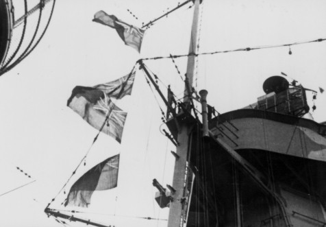 Diario Accion de General Rodriguez, politica, actualidad, noticias e informacion, personalidades e instituciones, policiales, galerias de fotos; historia de General Rodriguez, sus origenes, edificios, estancias, habitos y costumbres, anecdotas, comercios e industrias, los fundadores, antiguas instituciones, fotos e imagenes; suplementos especiales: la crisis politica, economica y social de la Argentina, los acontecimientos de Diciembre de 2001, articulos y entrevistas; Emigracion: toda la informacion destinada a aquellos que desean emigrar, radicarse o estudiar en el exterior, visas, pasaportes, consejos, guias, informacion util, links; Trueque: novedades e informacion, links, estructura del trueque; el casamiento de Maxima Zorreguieta y el principe Guillermo Alejandro de Holanda; Guerra de Afganistan: galeria de imagenes e informacion sobre la primera guerra del siglo XXI; la guerra de Irak, Bagdad, Georges W. Bush, Saddam Husseim, el atentado a las torres Gemelas de Nueva York, las twin towers, el 11-s, y descripcion del hecho que conmovio al mundo; Empleo: consultoras, clasificados, agencias de empleo, consejos e informacion util, curriculum vitae, como confeccionarlos, noticias de actualidad; 
Los numeros de la crisis: Las consecuencias de la crisis politica, economica y social; estadisticas, pobreza, desnutricion, salud y asistencia; noticias regionales y provinciales, columnas y editoriales; informacion para negocios: pymes, links, empresas y negocios; Agenda Cultural con toda la informacion de cursos, universidades, talleres, escuelas y oportunidades, exposiciones de arte de la region; buscadores en Internet, Enlaces: links a los mejores sitios de educacion, cultura, arte, biografias, politica, interes general, web, Links del Diario Accion: RMS Titanic, su historia, su tragico viaje inaugural; historias, testimonios, documentos y articulos sobre el naufragio; links y sitios sobre el tema; la pelicula de Cameron, fotos e imagenes; suplementos especiales, Historia Argentina y de General Rodriguez, la llegada de la democracia en General Rodriguez, la asuncion de Juan Lumbreras como intendente en 1983, galeria de imagenes, sus palabras y los actos, su gabinete, festejos de la comunidad. Fundacion del pueblo de General Rodriguez, sus instituciones y personalidades relevantes, arquitectura y edificios, comercios e industrias, sus comienzos, estancias, inmigraciones italianas, espa�olas, vascas e irlandesas, anecdotas y efemerides, sus hombres ilustres, el Hospital Vicente Lopez y Planes, su fundacion por las Damas de Beneficencia, el hundimiento del crucero General Belgrano, testimonios de ex combatientes y tripulantes, su comandante Hector Elias Bonzo, fotos e imagenes, recuerdos y homenajes, historia de la familia Bonzo de General Rodriguez, entrevistas y articulos periodisticos. La guerra de Malvinas en el Atlantico Sur, el conflicto belico con Gran Breta�a de 1982, politicos relevantes, Benjamin Paez y Trueba, fotos antiguas de familias fundadoras, galerias de imagenes de pobladores, recorrida virtual por el antiguo General Rodriguez, el paso de la Infanta en 1910, historia de La Serenisima, la familia Mastellone, La Choza, Bernardo de Irigoyen, peronismo y radicalismo y muchisimo mas