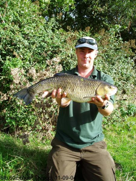 Look at the fish, not me please...