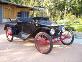 1914 Grant, Model M roadster - right side