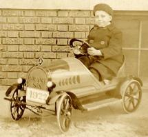 1922 GRANT Six Pedal Car