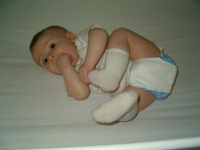 HANDS! And FEET! I'm so tasty!
