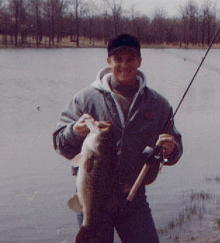 GUIDE ERIC PORTERFIELD AND FRIEND...(AN 11.88 LB. LARGEMOUTH!!!)