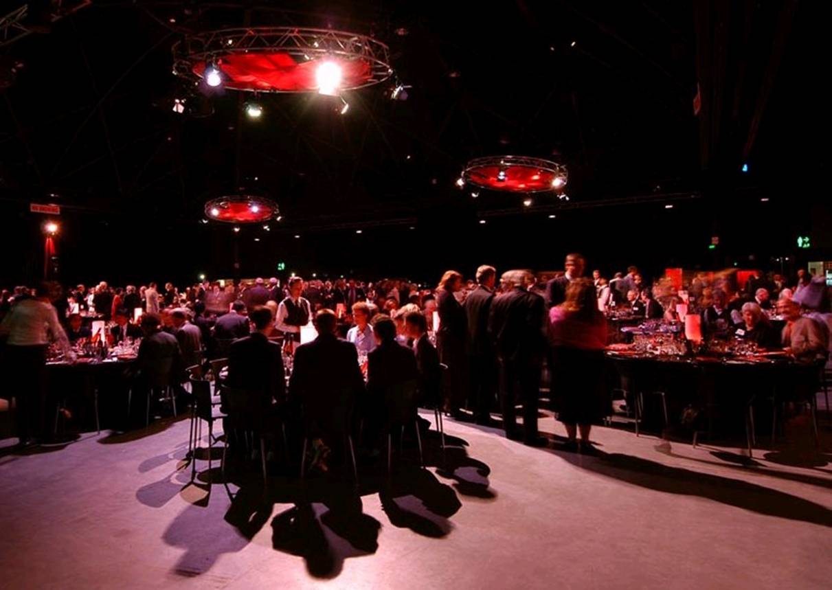 dinner atmosphere