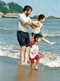 Xiamen, China, May 2001 with Ya-Ya & Yi-Yi