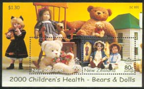 This mini-sheet from NZ Post happened in 2000.