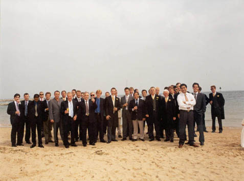 All_the_guys_on_beach