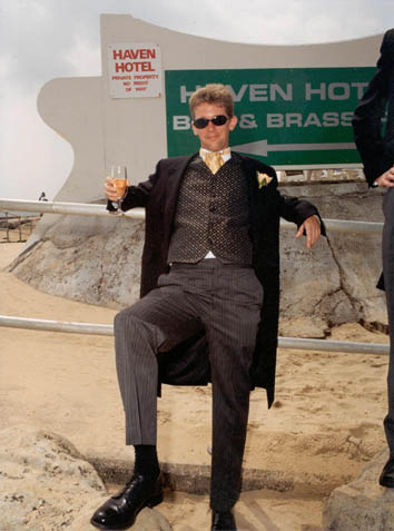 Kevin_looks_cool_on_beach