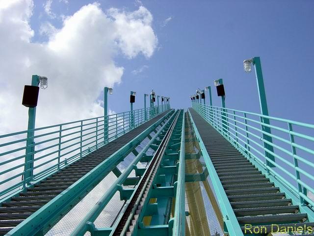 [Rider's view of lift hill]