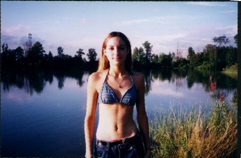 Sabrina.jpg (25214 bytes)