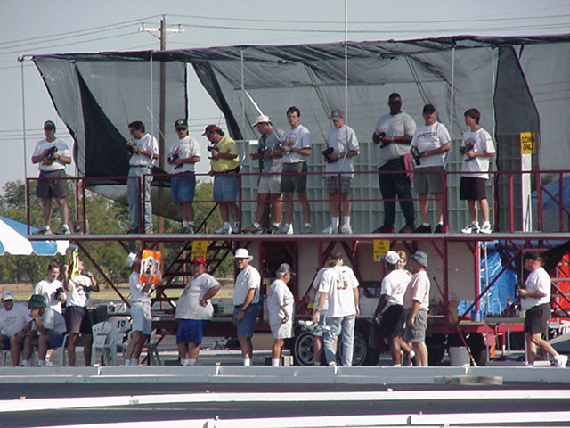 35.jpg (100582 bytes)