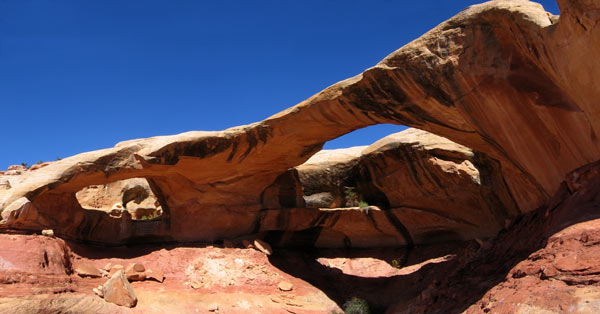picture of arch