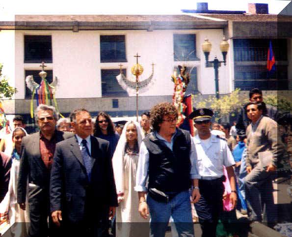 INVESTIDURAS_LLEGADA (2).jpg (63159 bytes)