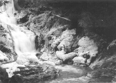 springtime icemelt at the Quabbin Spillway