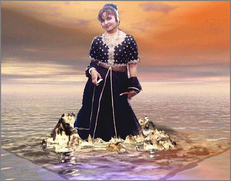 Click 4 latest Indian Fashion