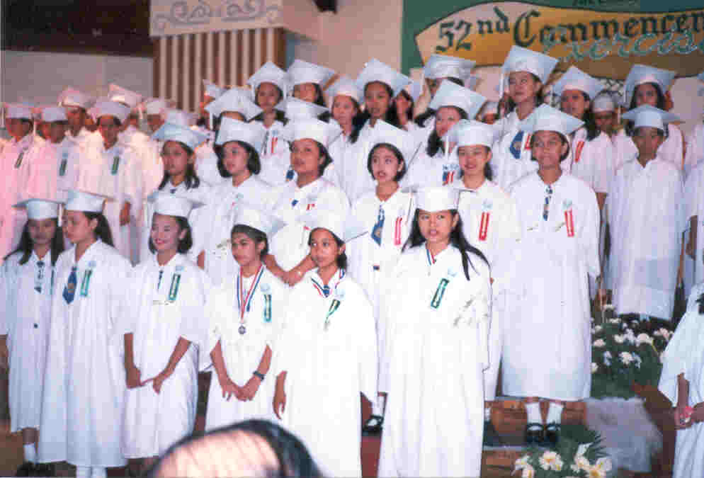 highschool grad pic with friends