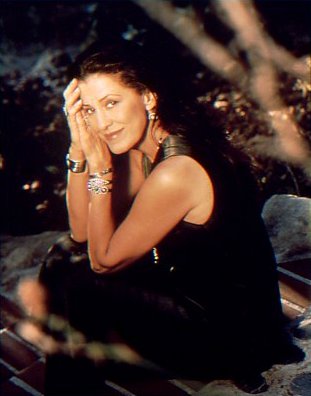 Rita Coolidge recorded the theme song for Octopussy
