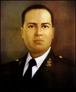 Capitn GC Alipio Ponce Vsquez, leo del pintor peruano Adolfo Retegui Carbone