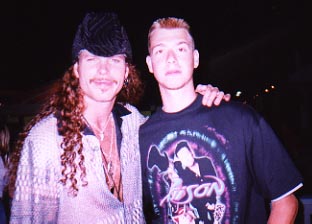 Sean McNabb (Great White) - May 30, 1999