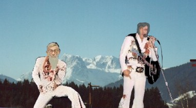 god_elvis2.jpg (20876 bytes)