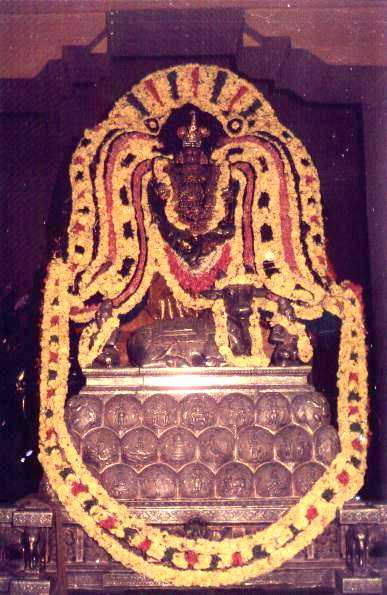 guru1.jpg (43160 bytes)