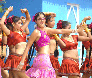 khatarnak movie 3rd still